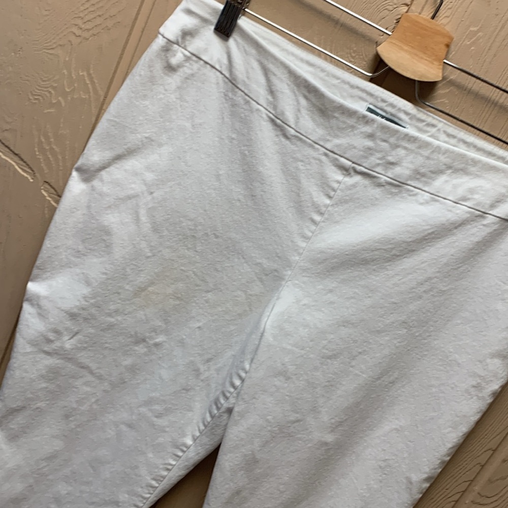 JM Collection Capris - Picture 4 of 12